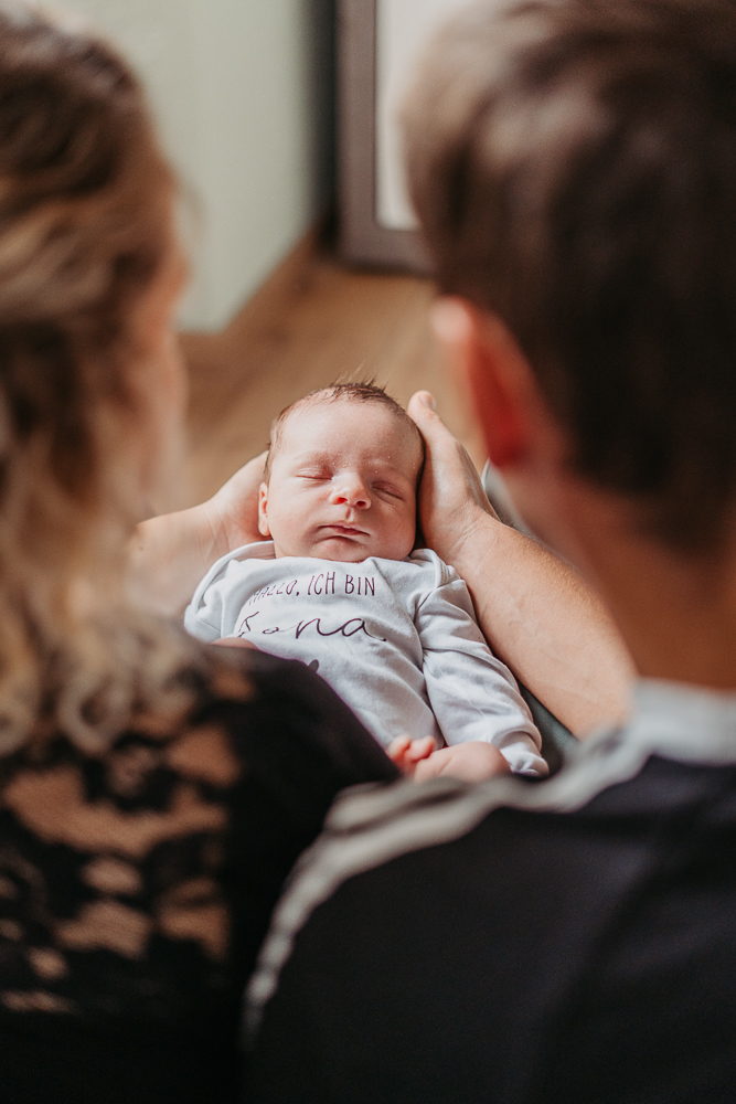 Newbornshooting-Weißenburg-Fotografin-Julia-Lux